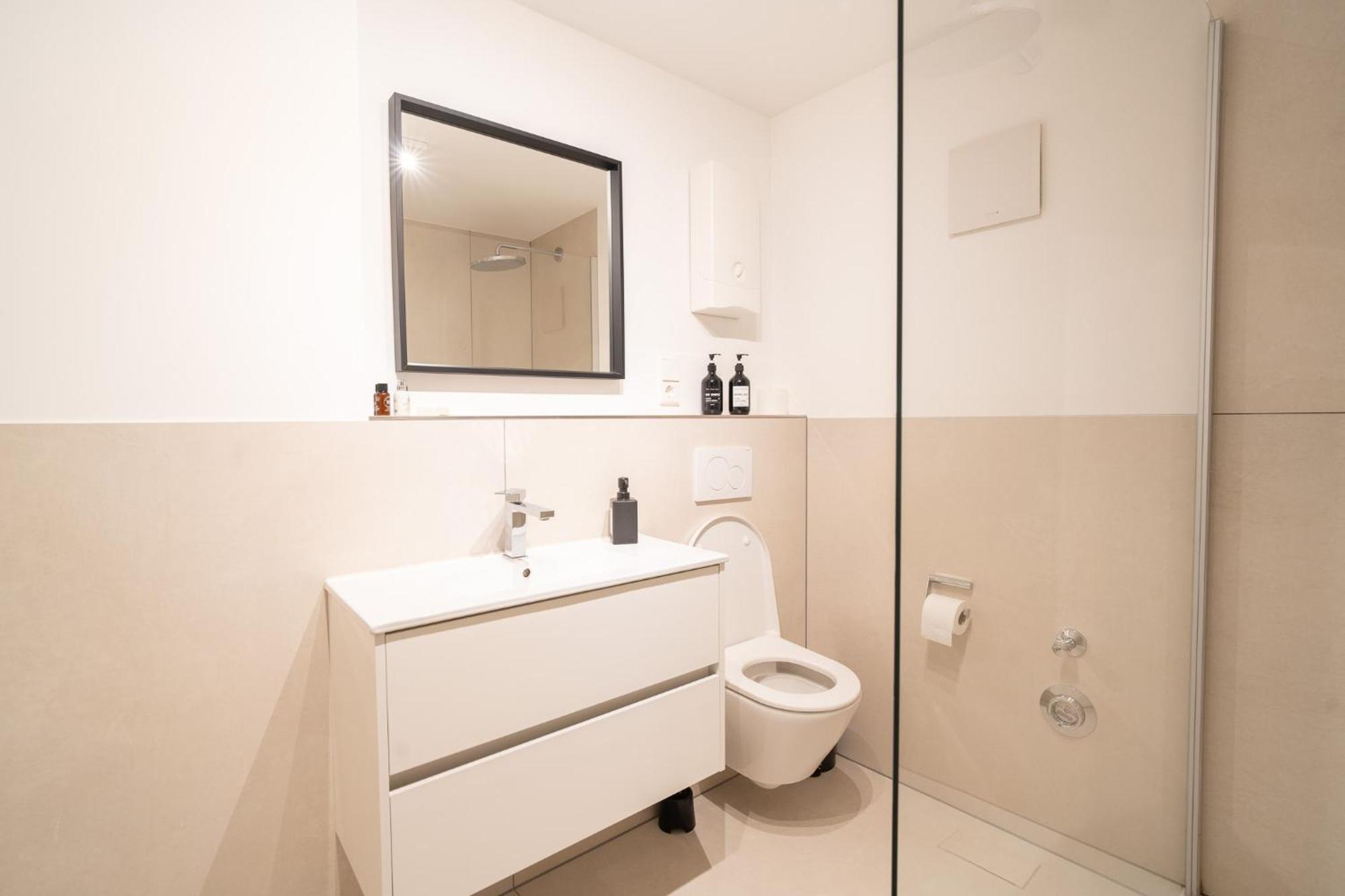 Wohnung Im Zentrum Von Koblenz 科布倫茨 外观 照片